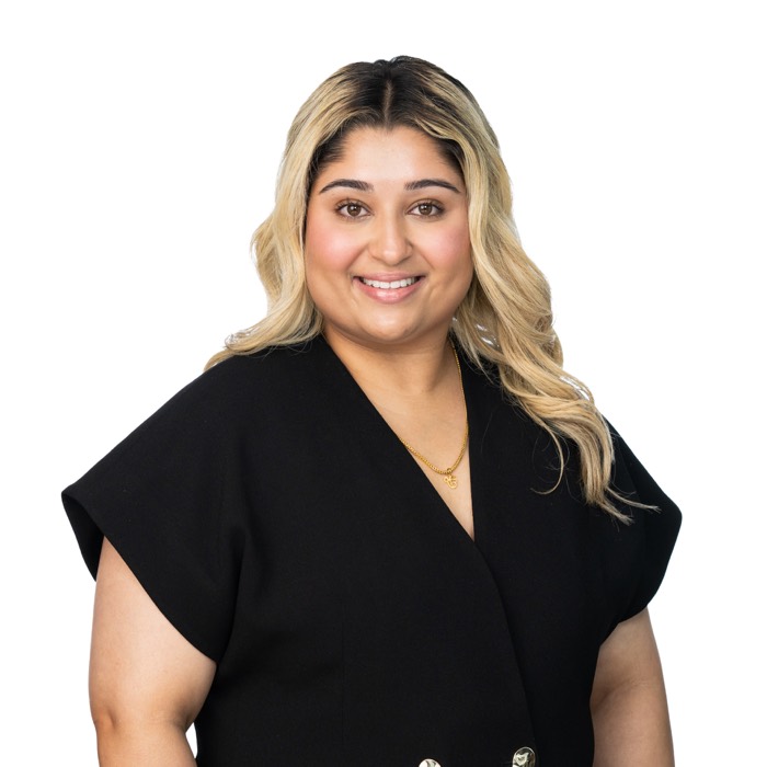 Naveen Bachra, Junior Lawyer